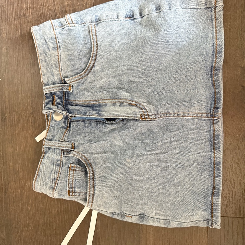 SHEIN Light Blue Denim Mini Skirt